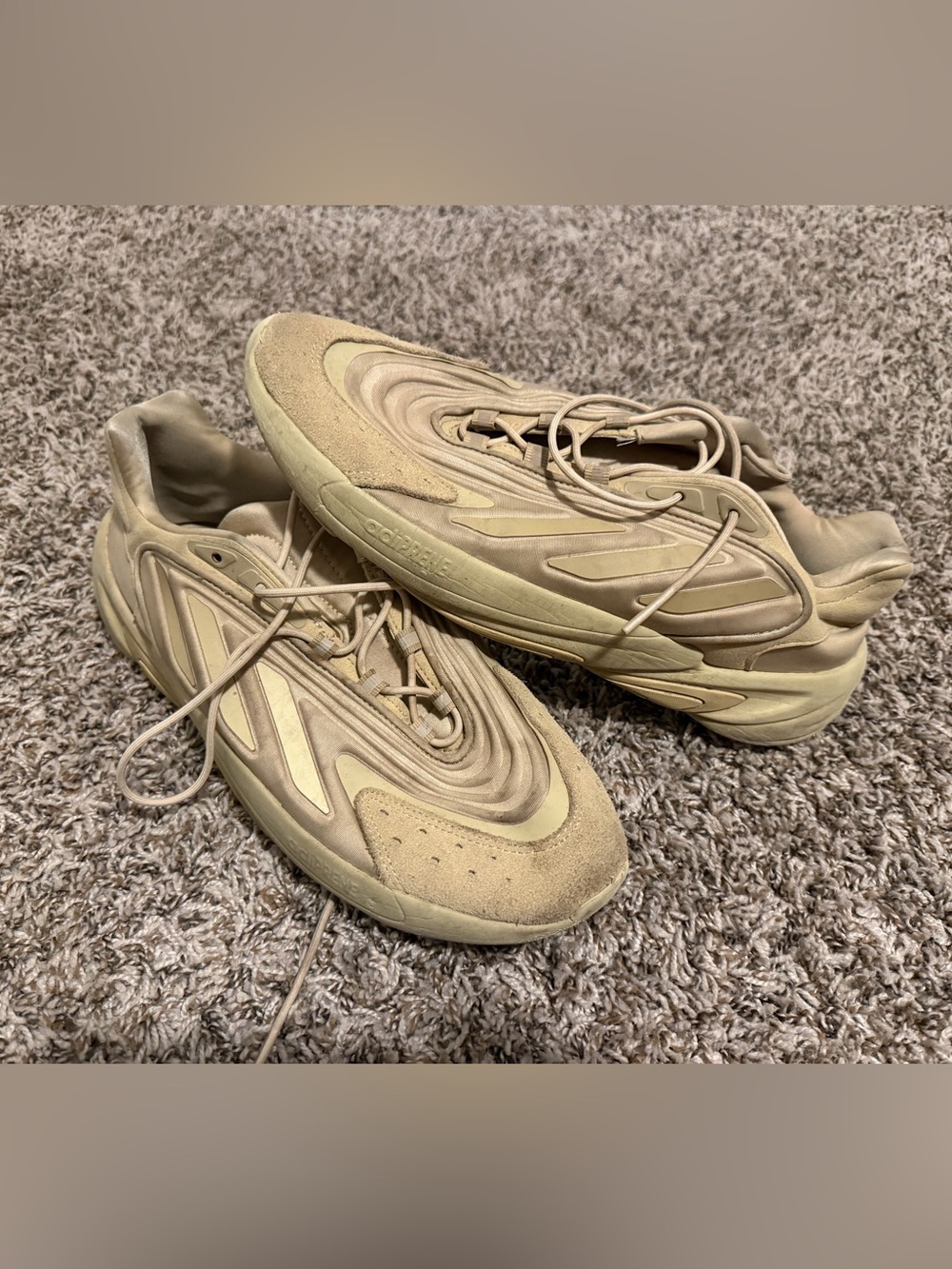 Adidas Men’s Ozelia Originals Sneakers Beige - Size 11